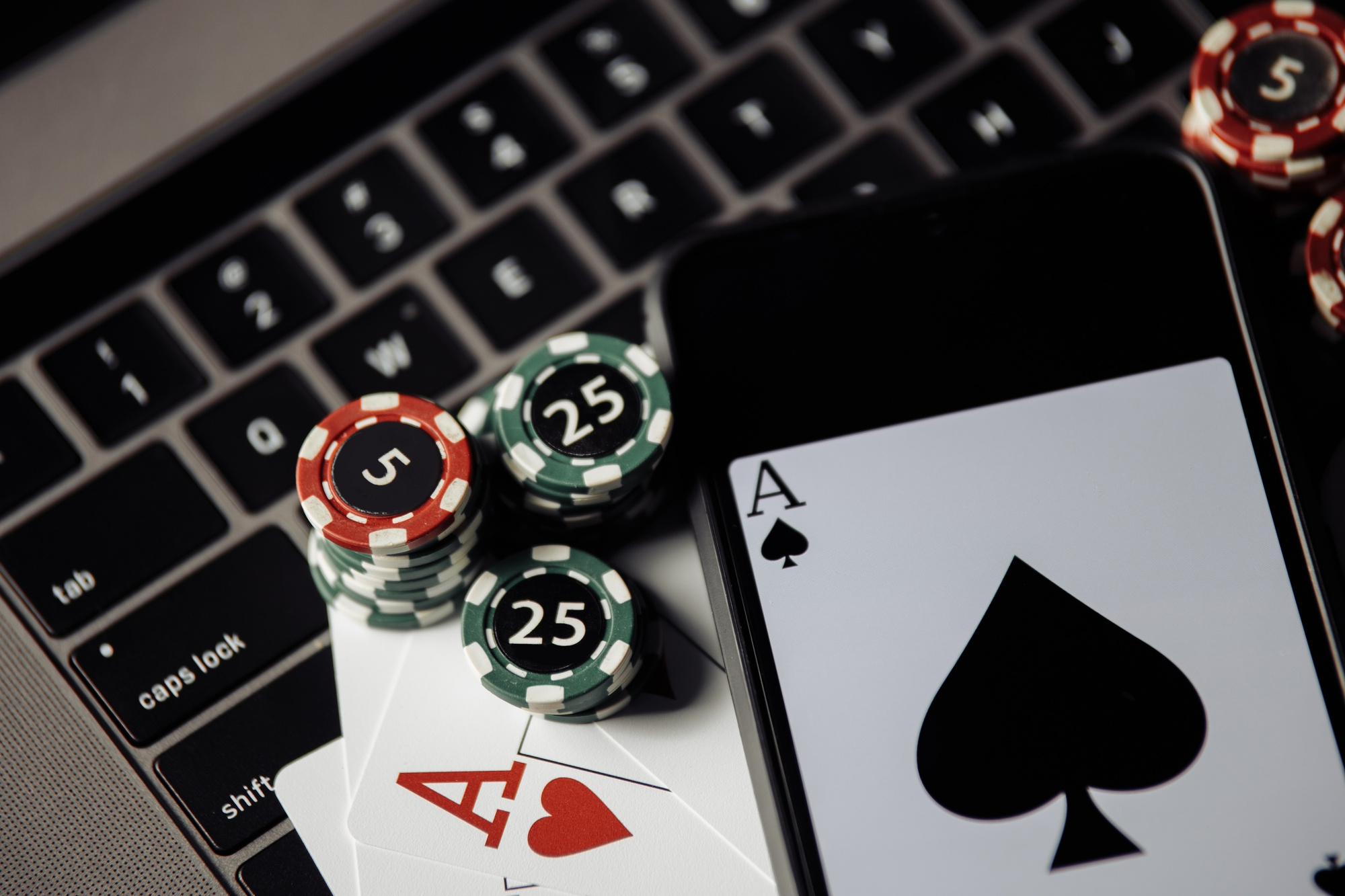 How to Play Teen Patti Online for Real Money?